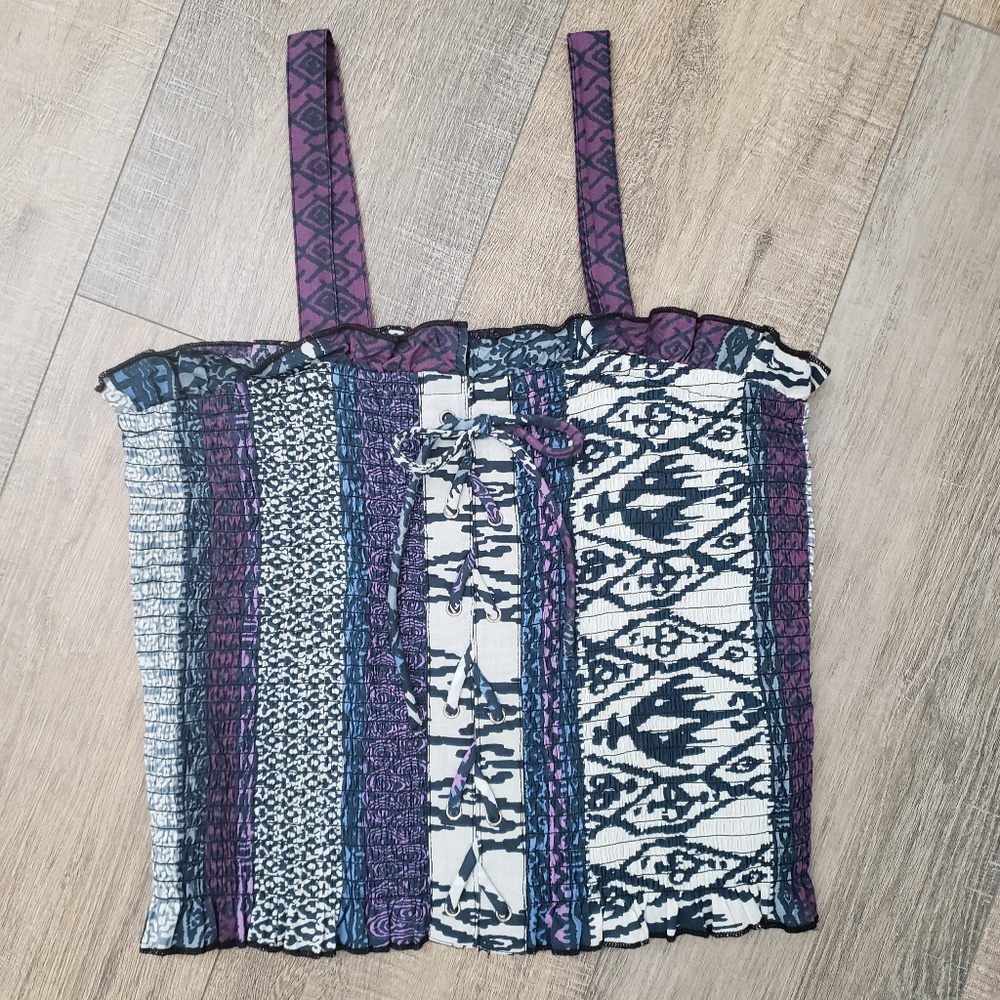 LACE-UP | Smocked Blue Multicolor Crop Top